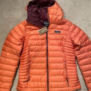 Women’s Patagonia (M) Down Sweater Hoody - Orange